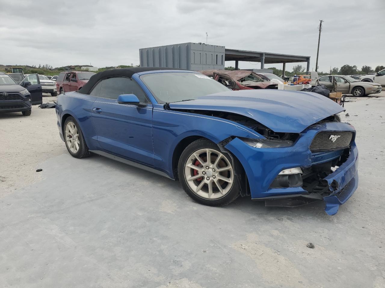 Lot #2994138328 2017 FORD MUSTANG