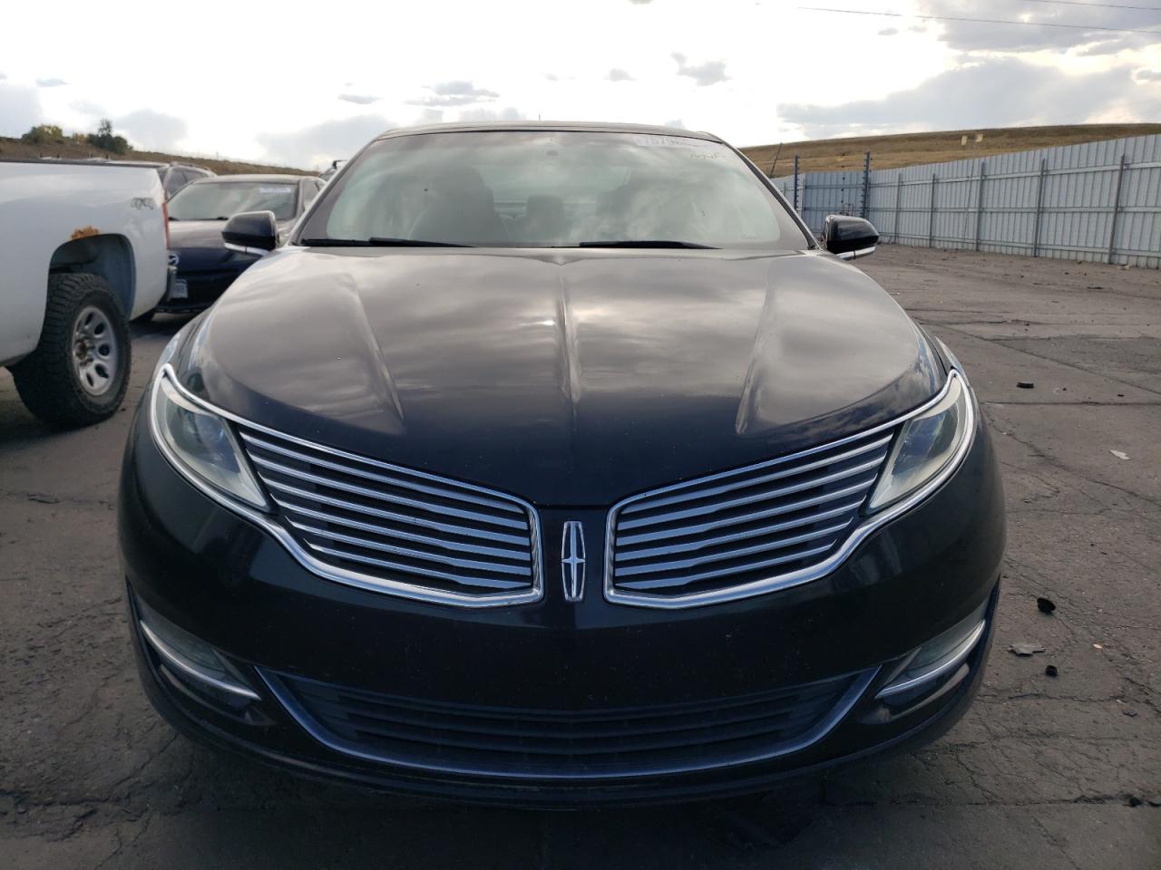 Lot #3024962356 2013 LINCOLN MKZ