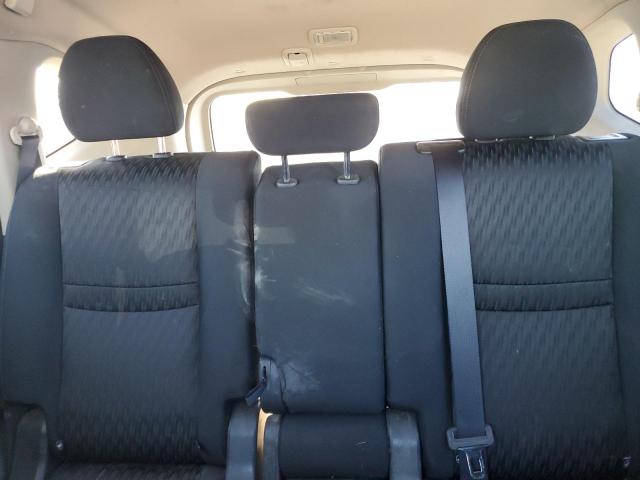 2017 NISSAN ROGUE S - KNMAT2MT3HP592220
