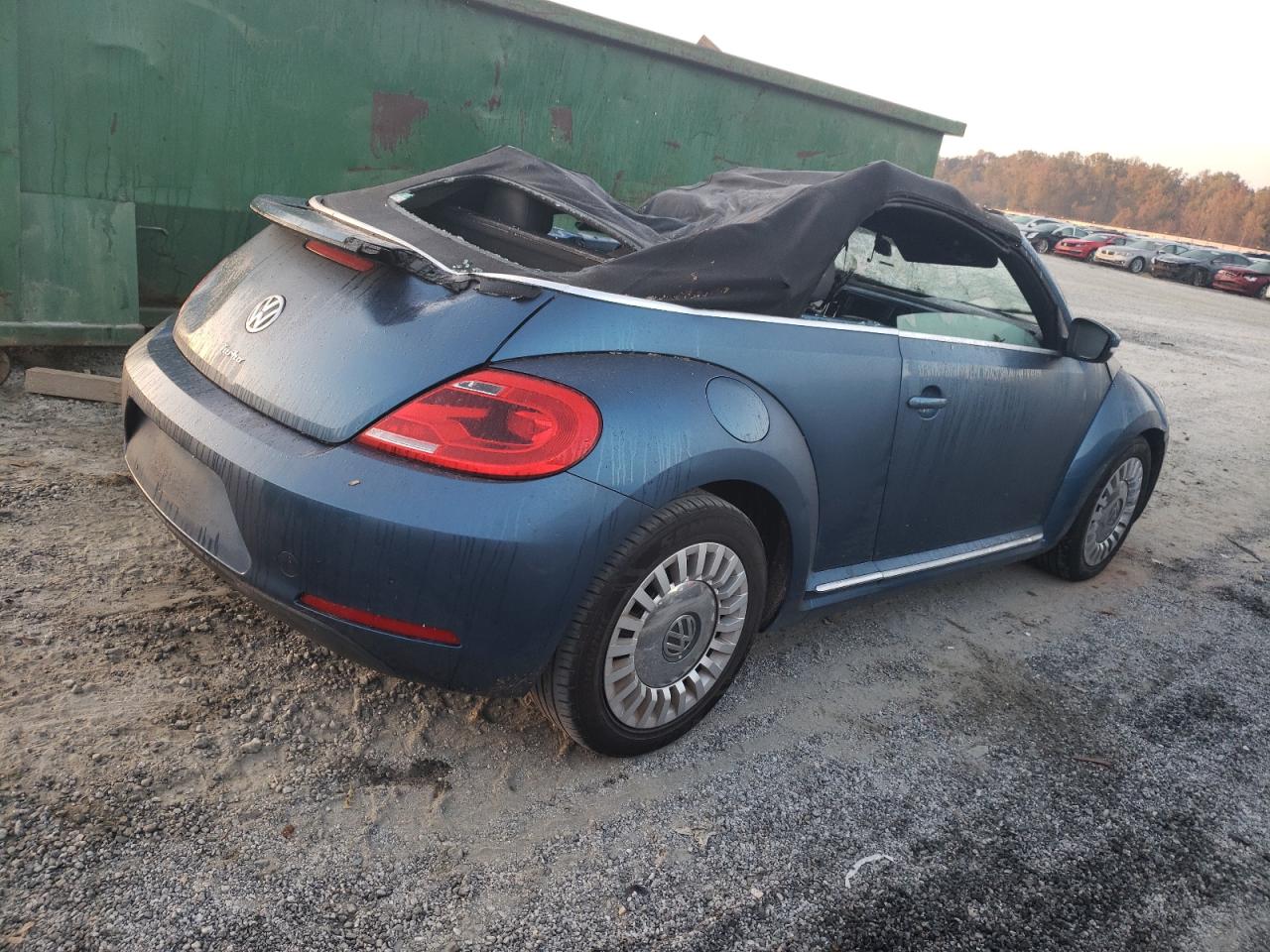 Lot #2937977837 2016 VOLKSWAGEN BEETLE S/S