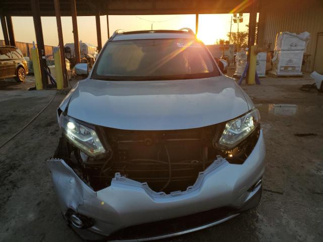 VIN 5N1AT2MV5FC895503 2015 Nissan Rogue, S no.5