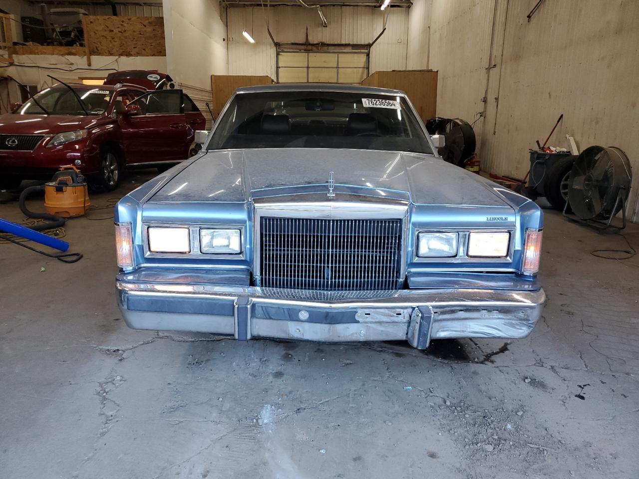 Lot #2912063781 1988 LINCOLN TOWN CAR