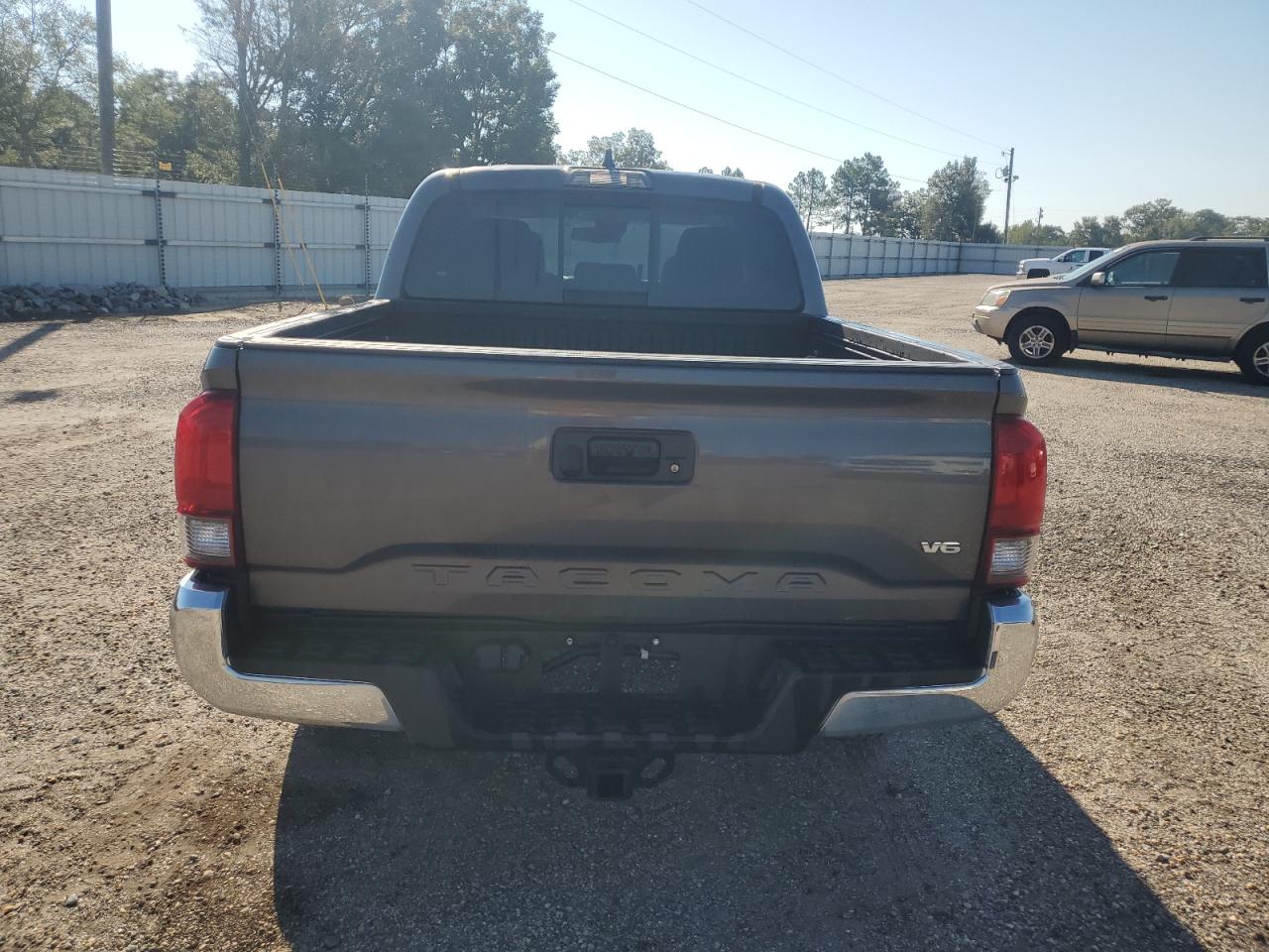 Lot #3030556829 2020 TOYOTA TACOMA DOU