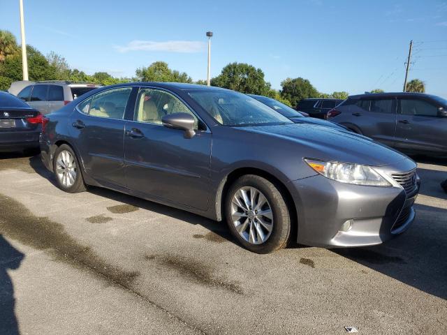 VIN JTHBW1GGXD2010835 2013 Lexus ES, 300H no.4