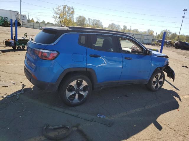 VIN 3C4NJDBB4JT360255 2018 JEEP COMPASS no.3