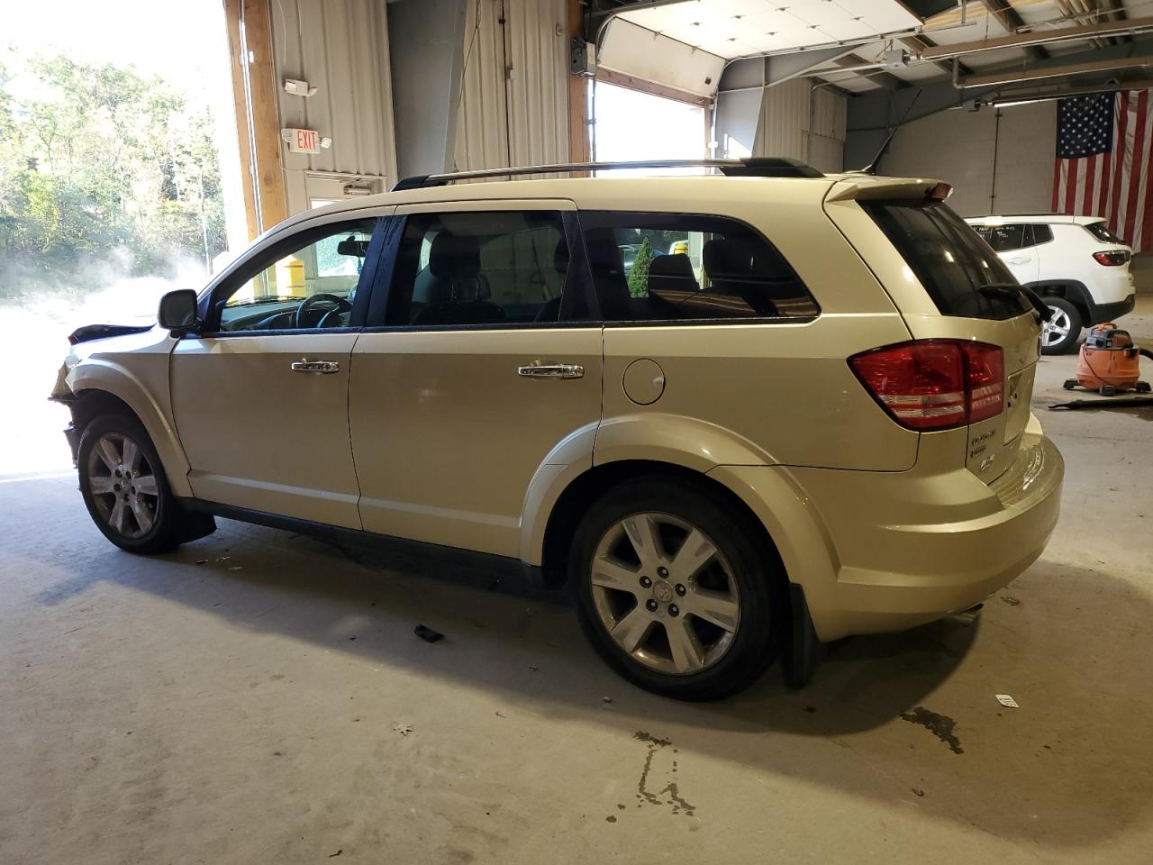 Lot #3030697109 2010 DODGE JOURNEY R/