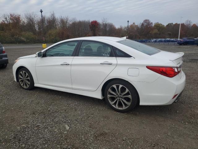 VIN 5NPEC4AB0EH868739 2014 Hyundai Sonata, SE no.2