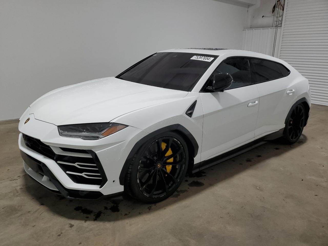 Lamborghini URUS 2019 