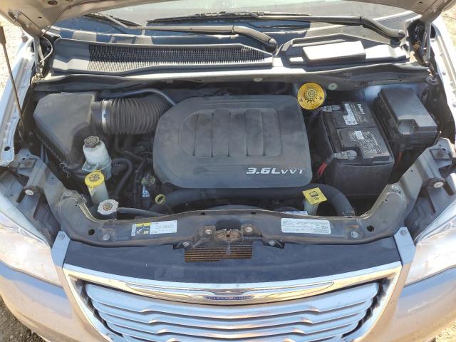 2016 CHRYSLER TOWN & COU - 2C4RC1BG1GR121814
