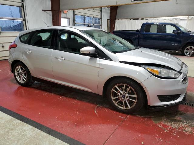 VIN 1FADP3K2XFL277622 2015 Ford Focus, SE no.4