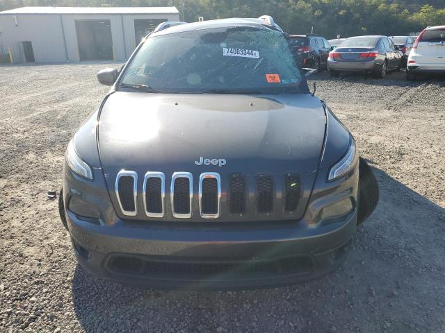 VIN 1C4PJMCSXGW236937 2016 Jeep Cherokee, Latitude no.5