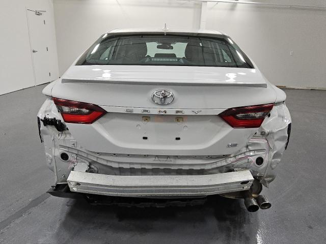 VIN 4T1G11AK3NU071643 2022 Toyota Camry, SE no.6