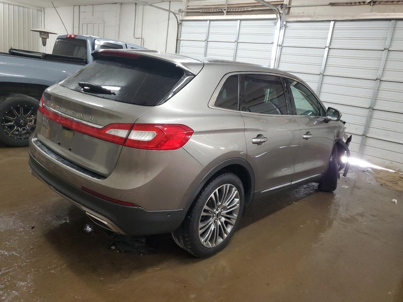 Lot #2907413961 2016 LINCOLN MKX RESERV