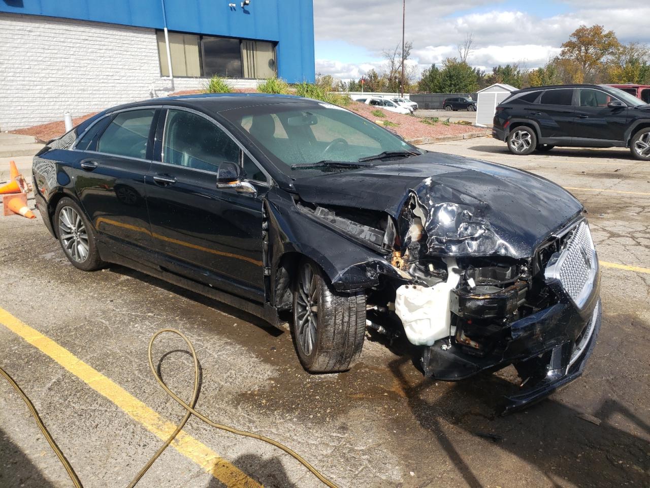 Lot #2940726327 2018 LINCOLN MKZ PREMIE