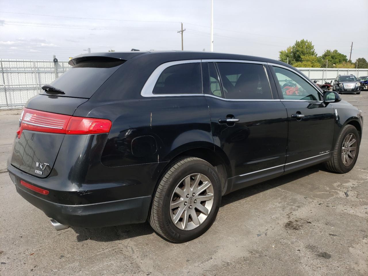 Lot #2986624237 2018 LINCOLN MKT