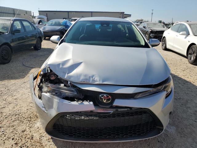 VIN 5YFEPMAE4NP318011 2022 Toyota Corolla, LE no.5