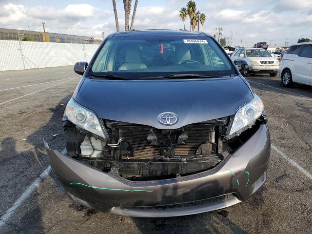 VIN 5TDYK3DC3GS718569 2016 Toyota Sienna, Xle no.5