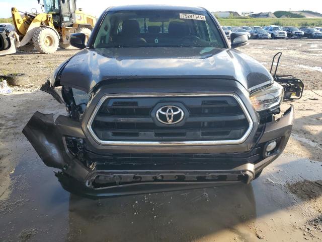 VIN 5TFAX5GN2HX088647 2017 Toyota Tacoma, Double Cab no.5