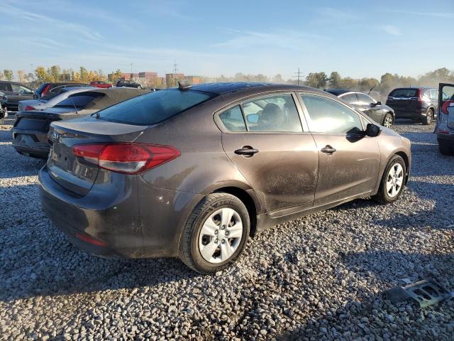 VIN 3KPFL4A70HE069696 2017 KIA FORTE no.3