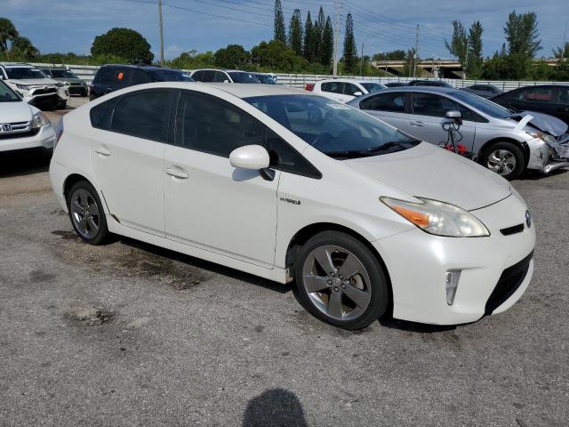 VIN JTDKN3DUXD1647479 2013 Toyota Prius no.4