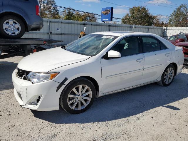 2014 TOYOTA CAMRY SE 2014