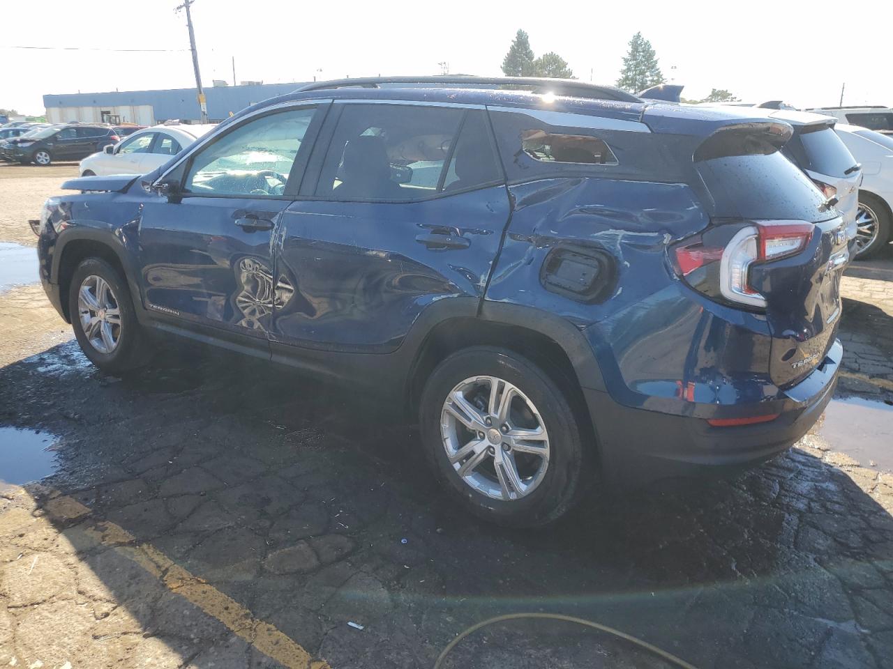 Lot #2926272447 2022 GMC TERRAIN SL