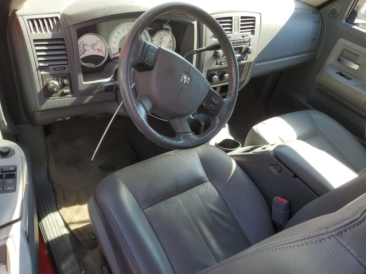 Lot #2936029534 2006 DODGE DAKOTA LAR