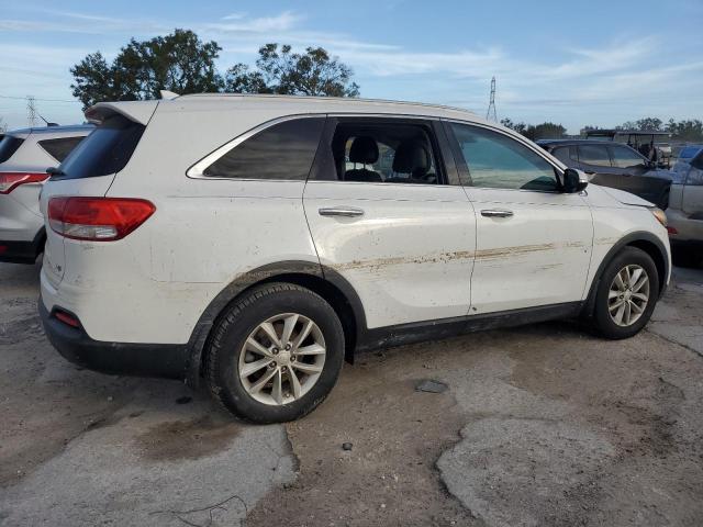 VIN 5XYPG4A50GG109302 2016 KIA Sorento, LX no.3