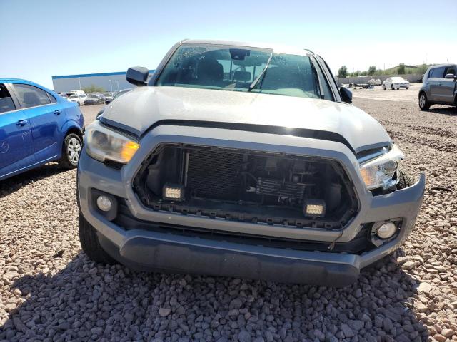 VIN 3TMAZ5CN9KM103738 2019 Toyota Tacoma, Double Cab no.5