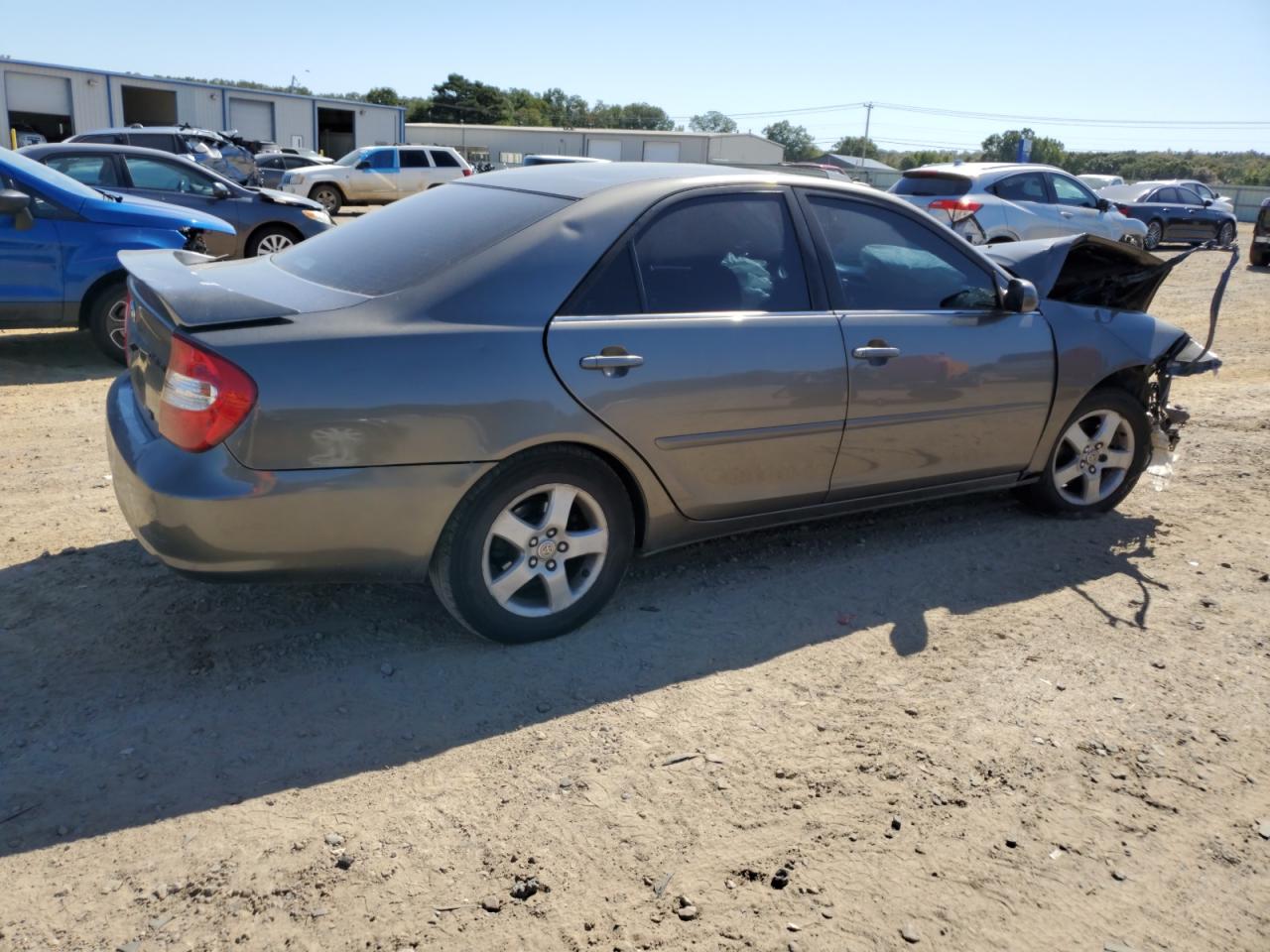 Lot #2960076034 2004 TOYOTA CAMRY LE/X