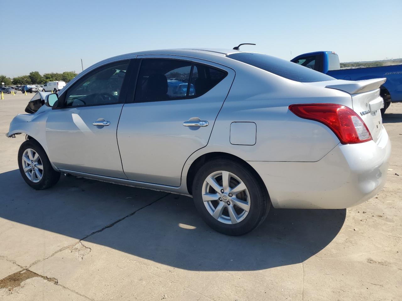 Lot #2972303399 2014 NISSAN VERSA S