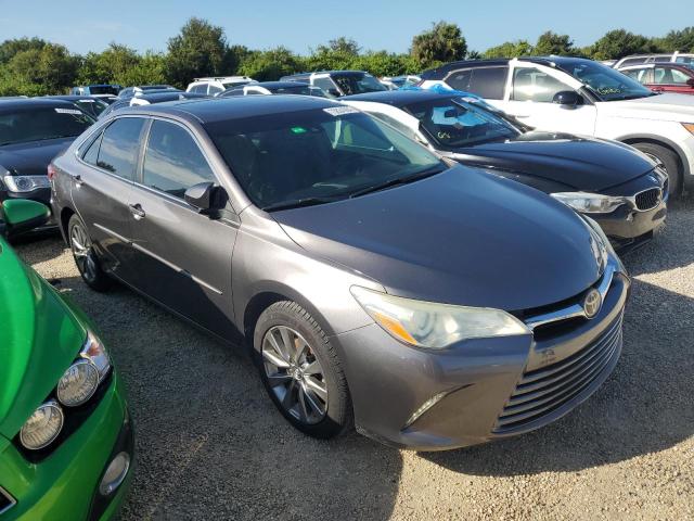 VIN 4T1BF1FK2FU929691 2015 Toyota Camry, LE no.4