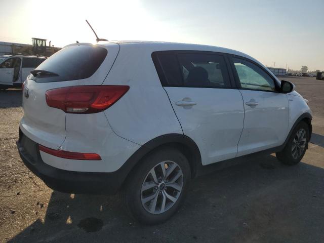 VIN KNDPBCAC9G7875338 2016 KIA Sportage, LX no.3