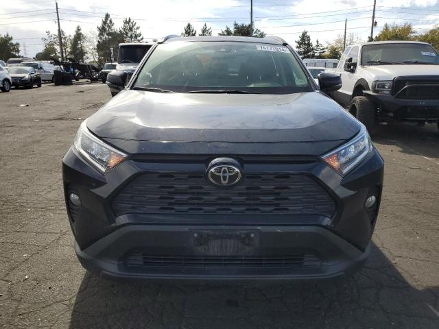 2019 TOYOTA RAV4 XLE - JTMP1RFV1KJ009371