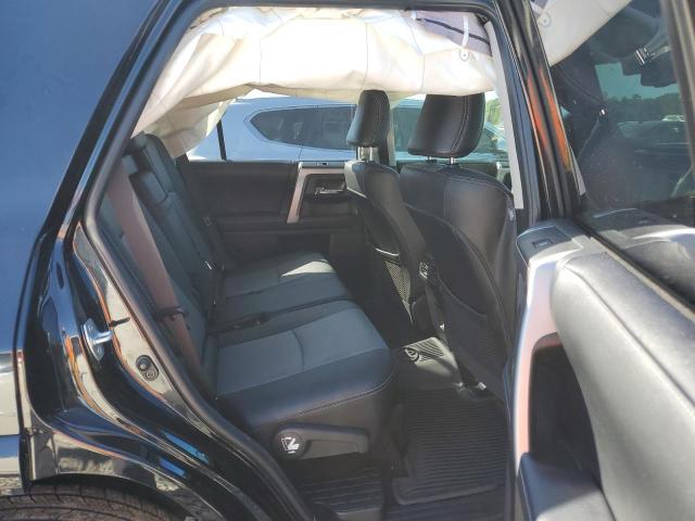 2021 TOYOTA 4RUNNER SR - JTENU5JR8M5873357