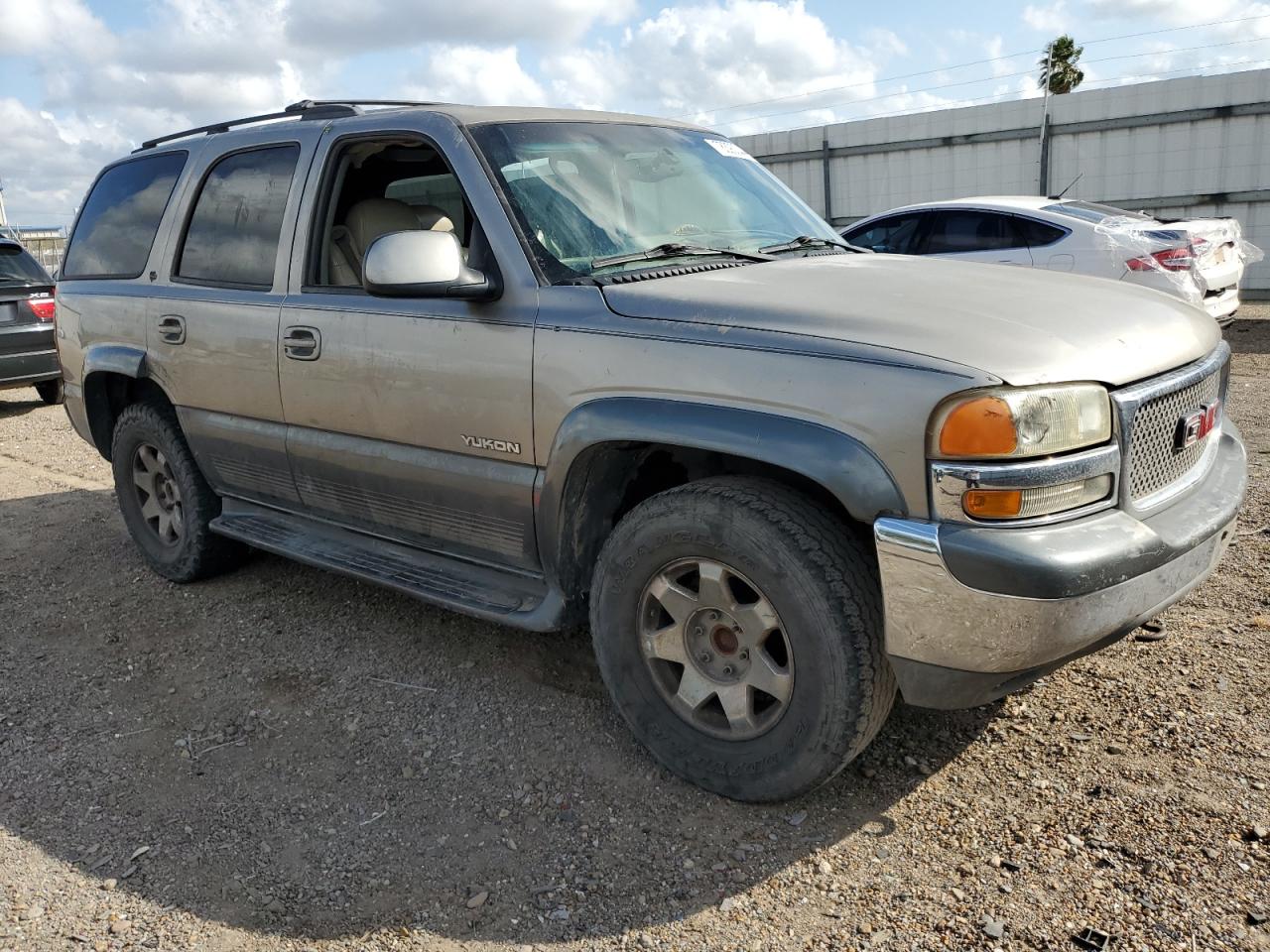 Lot #2986747161 2002 GMC YUKON