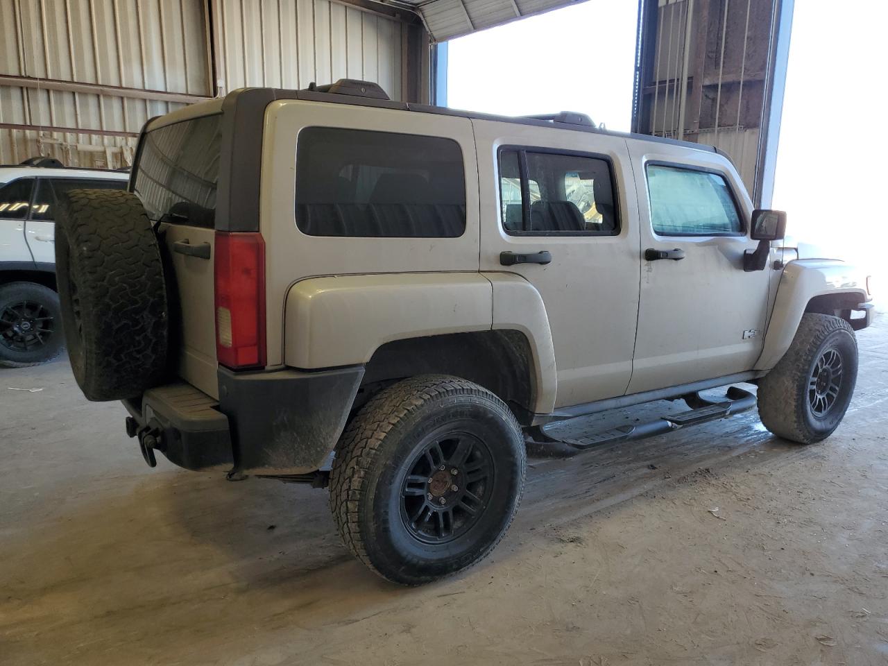 Lot #2971775038 2006 HUMMER H3