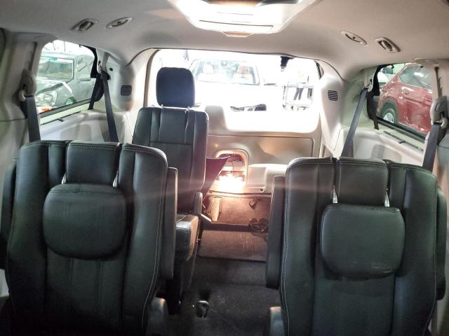 2015 CHRYSLER TOWN & COU - 2C4RC1CGXFR540032