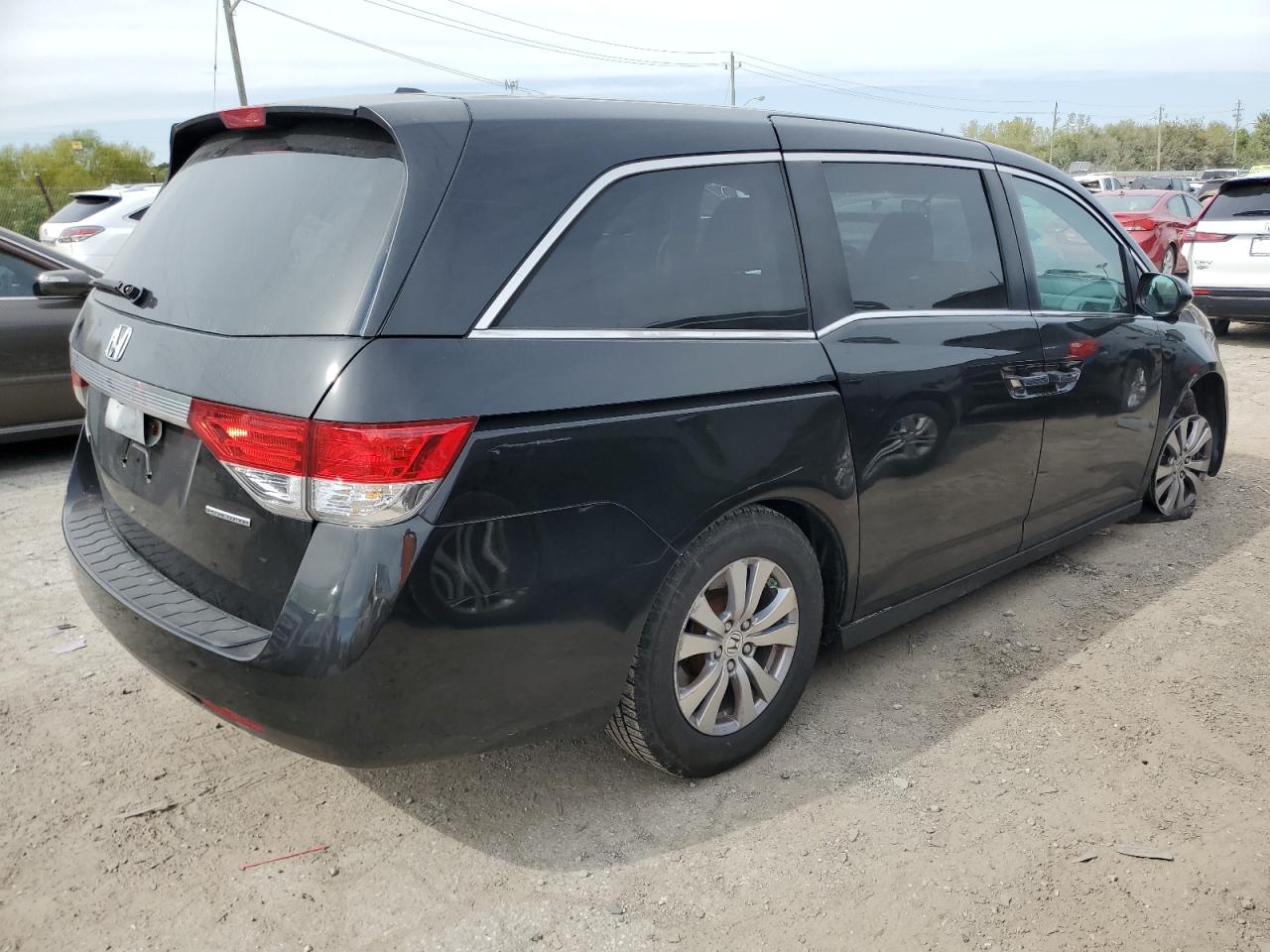 Lot #2935897815 2016 HONDA ODYSSEY SE