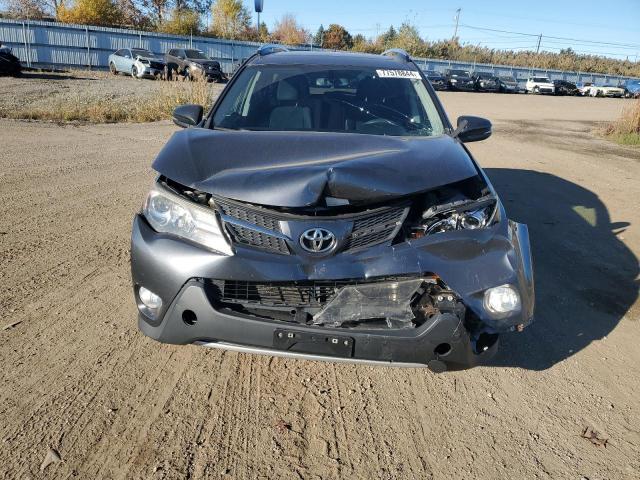 2015 TOYOTA RAV4 XLE - JTMRFREV3FD139670