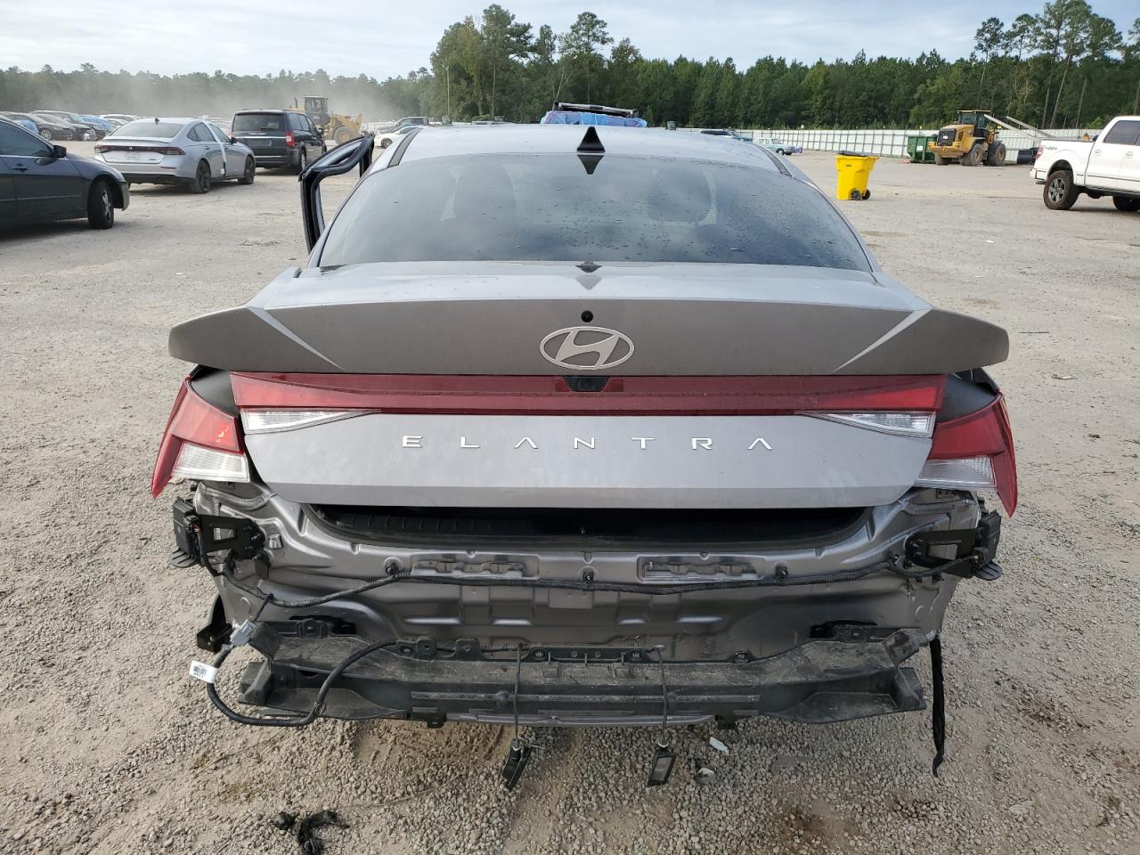 Lot #2928511796 2024 HYUNDAI ELANTRA SE