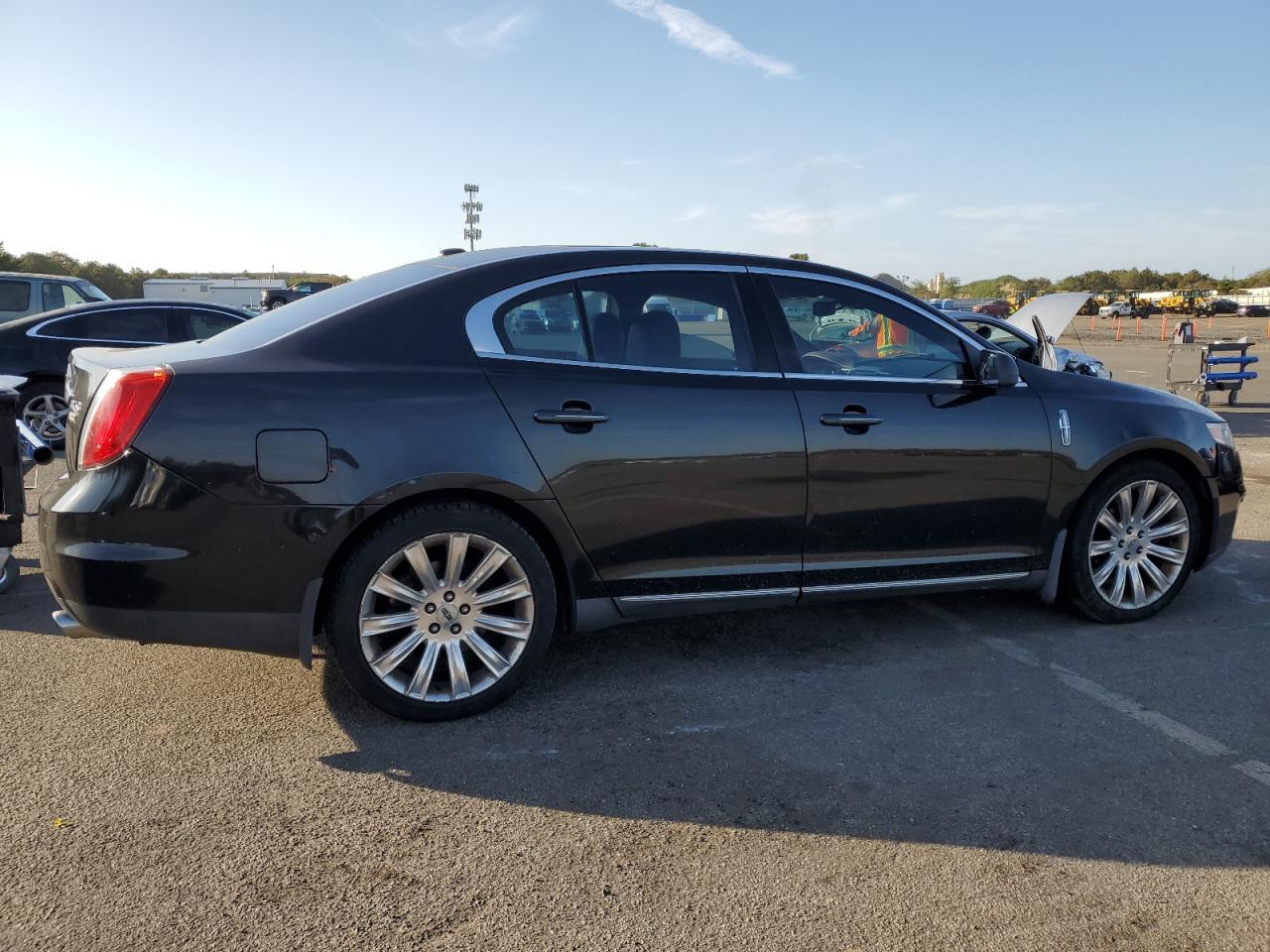 Lot #3050509113 2011 LINCOLN MKS