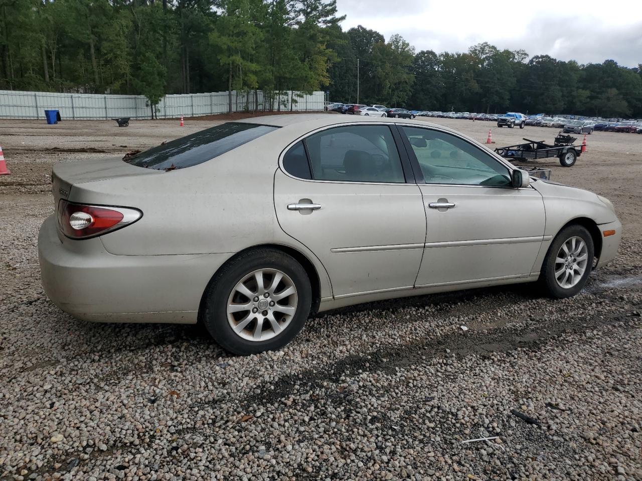 Lot #2994036995 2004 LEXUS ES 330