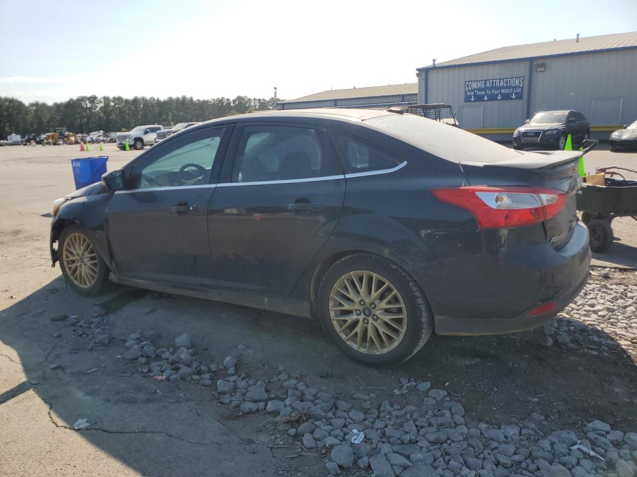 FORD FOCUS TITANIUM