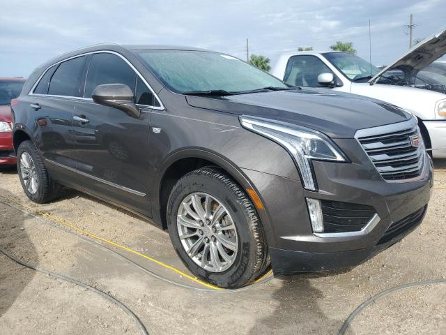 VIN 1GYKNCRS0KZ170528 2019 CADILLAC XT5 no.4