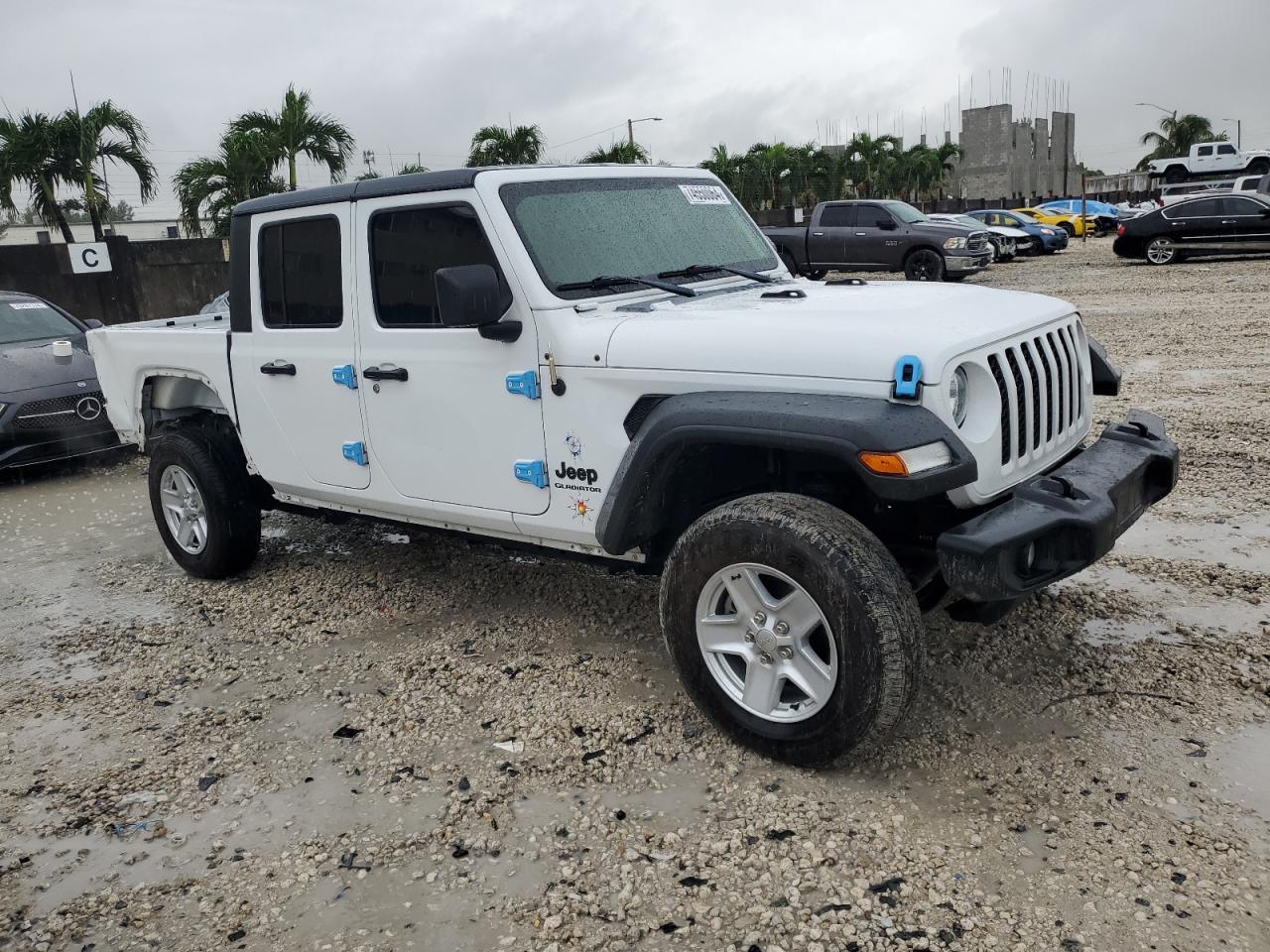 Lot #2986712195 2020 JEEP GLADIATOR