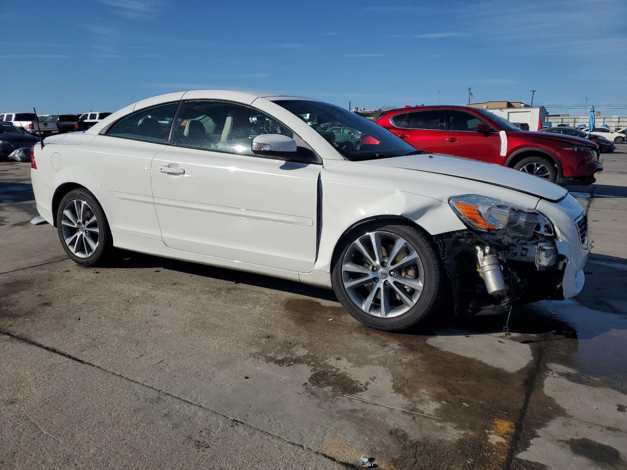 Lot #2938266691 2011 VOLVO C70 T5