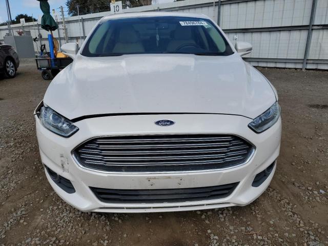 VIN 3FA6P0PU6GR195858 2016 Ford Fusion, Se Phev no.5