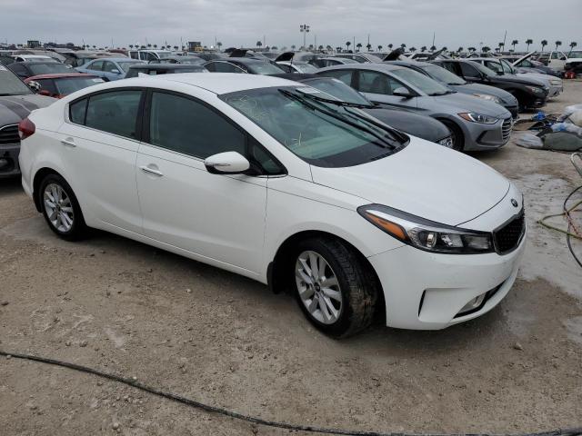 VIN 3KPFL4A72HE114900 2017 KIA Forte, LX no.4