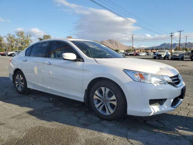 VIN 1HGCR2F31FA172686 2015 Honda Accord, LX no.4